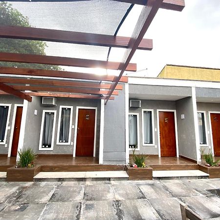 Tamoios Pousada Recanto Beach House - Cabo Frio - Rj- Unamar- Cond Florestinha - 1 Min A Pe Da Praia מראה חיצוני תמונה