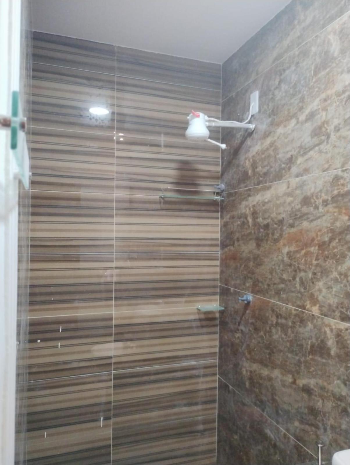 Tamoios Pousada Recanto Beach House - Cabo Frio - Rj- Unamar- Cond Florestinha - 1 Min A Pe Da Praia מראה חיצוני תמונה