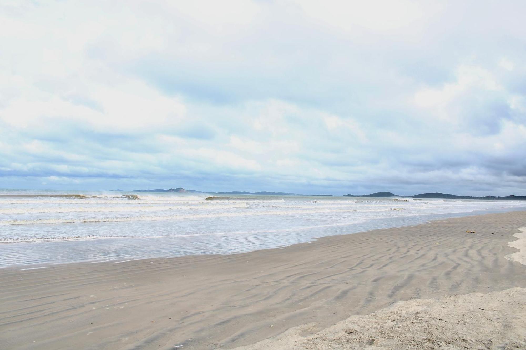 Tamoios Pousada Recanto Beach House - Cabo Frio - Rj- Unamar- Cond Florestinha - 1 Min A Pe Da Praia מראה חיצוני תמונה